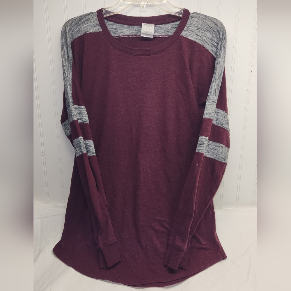 Colorblock tshirt from Pink by VS, Small